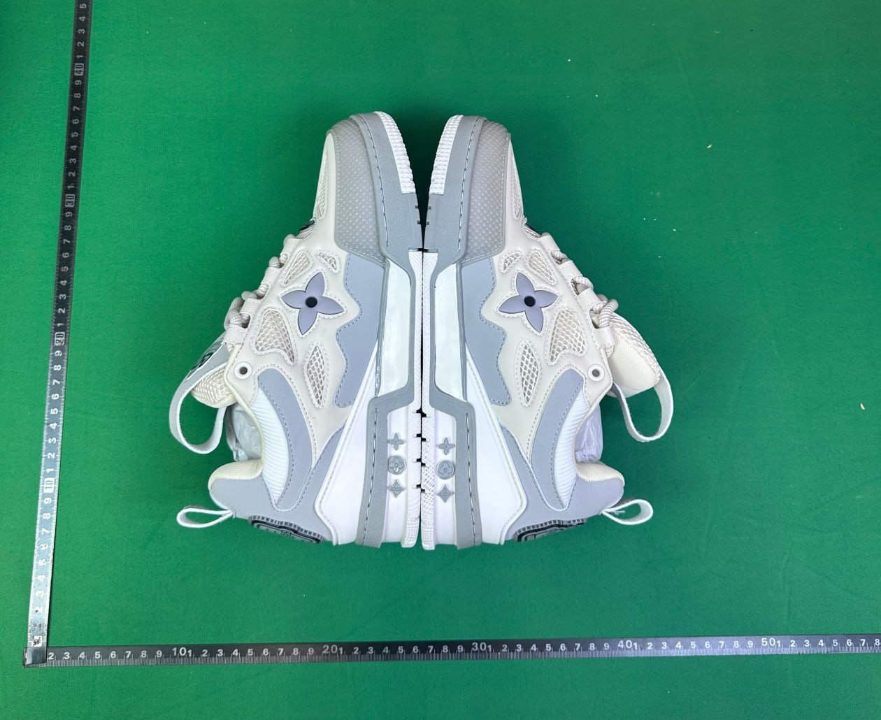 LOUIS VUITTON trainer