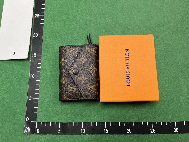LV Louis Vuitton Wallet