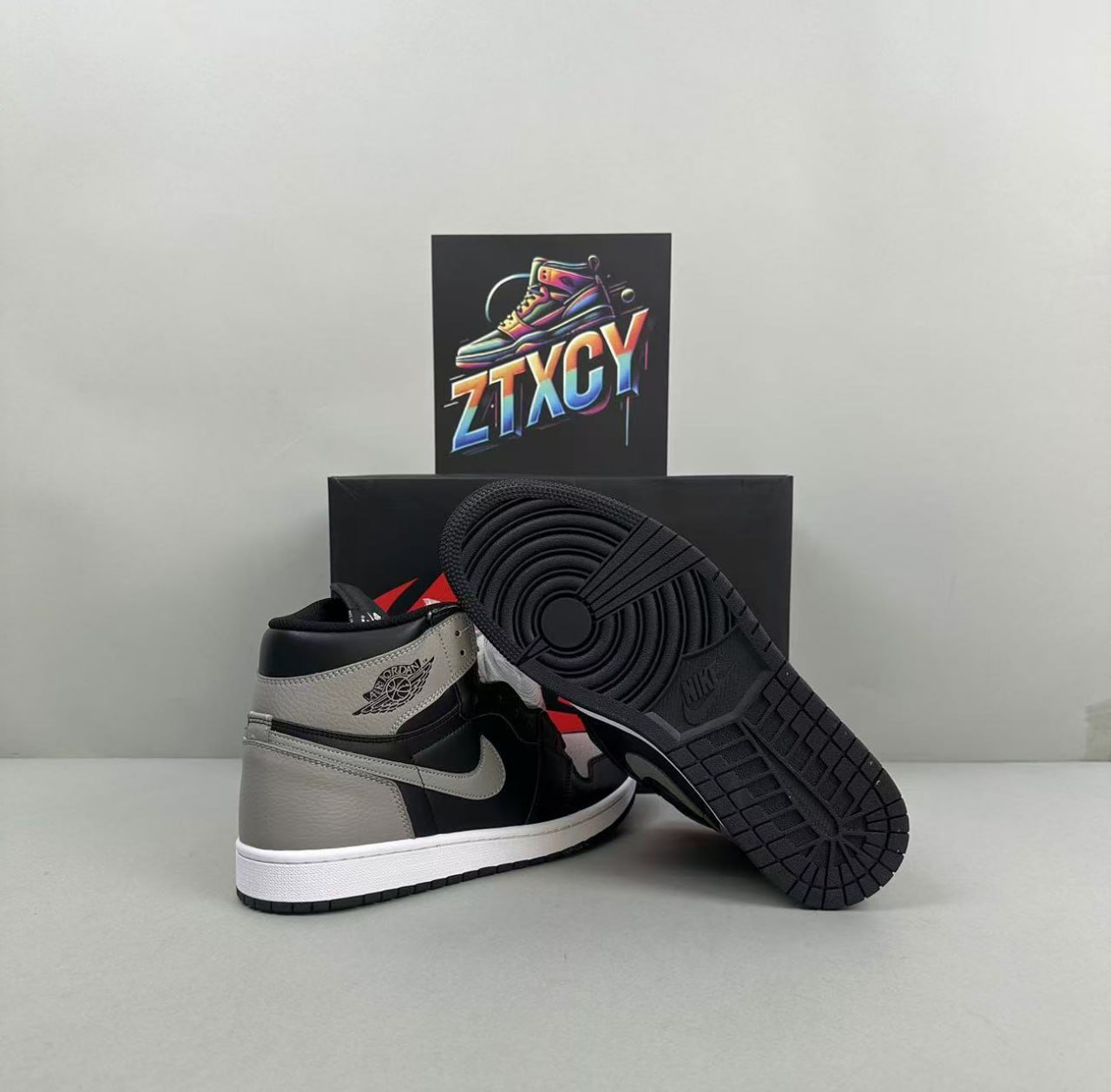 NIKE high top aj1