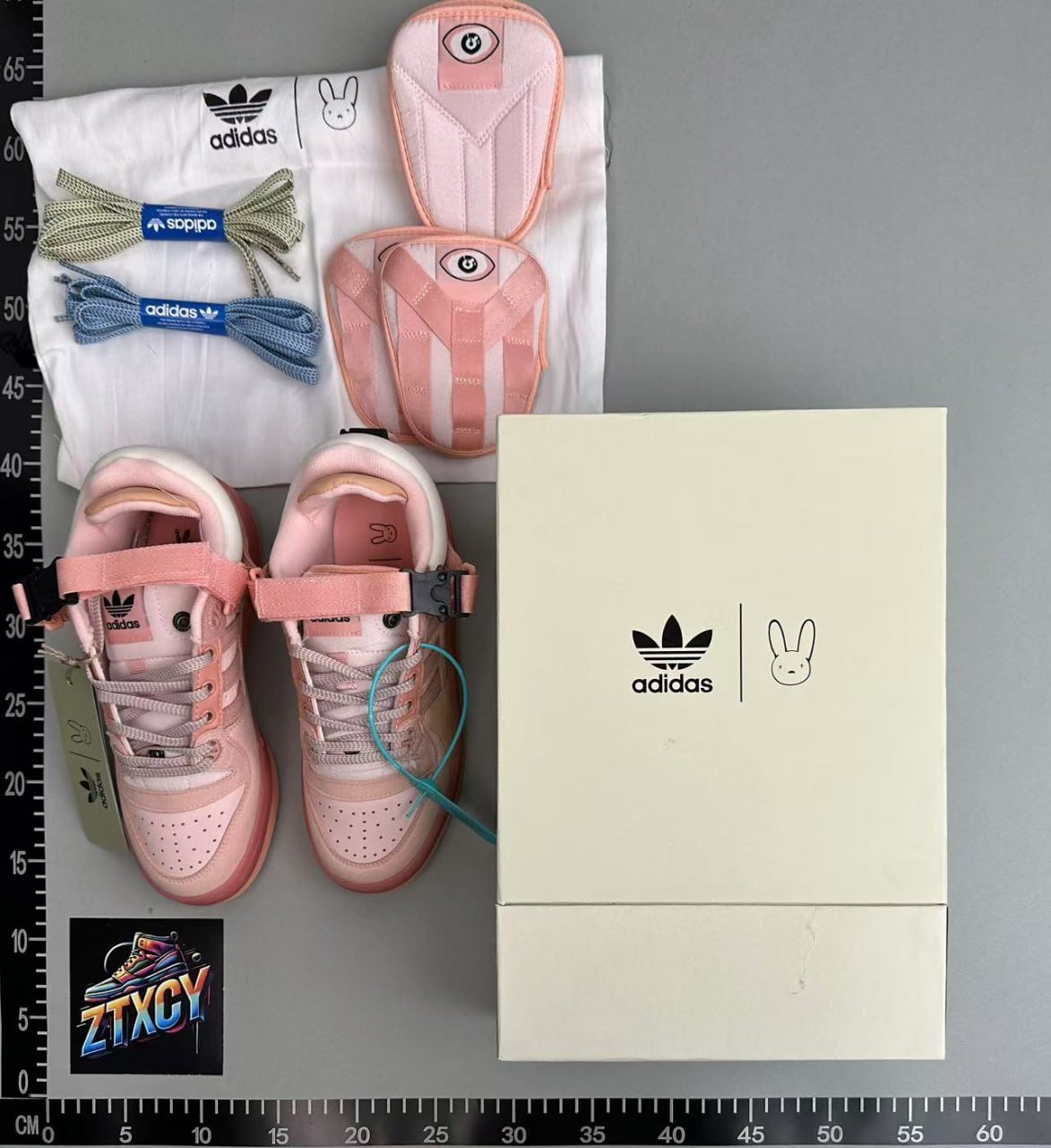 Bad Bunny×adidas
