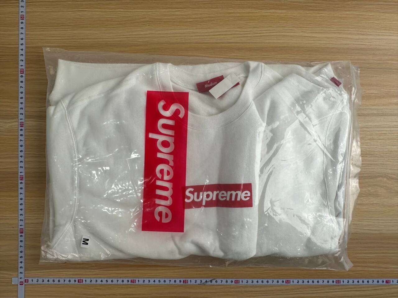 Supreme hoodie