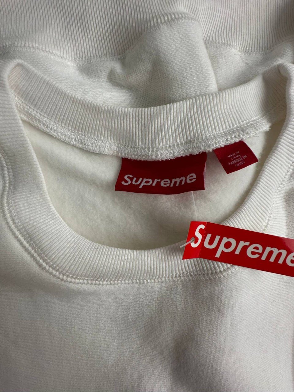 Supreme hoodie