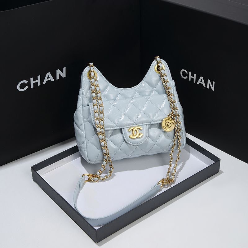 Chanel shoulder bag