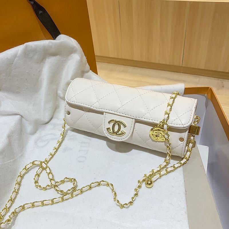 Chanel shoulder bag
