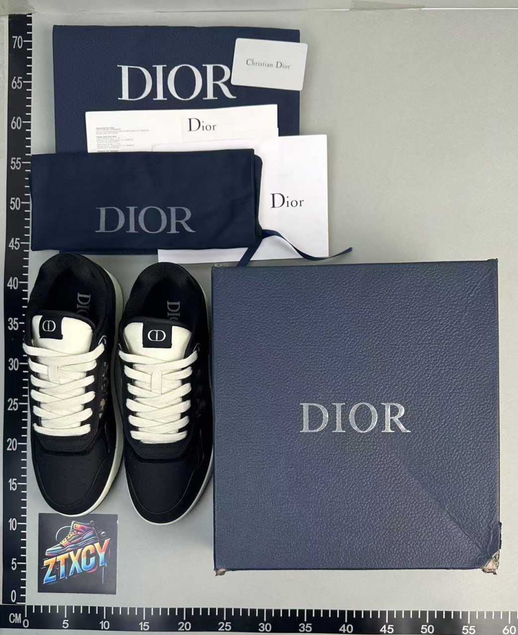Dior B27