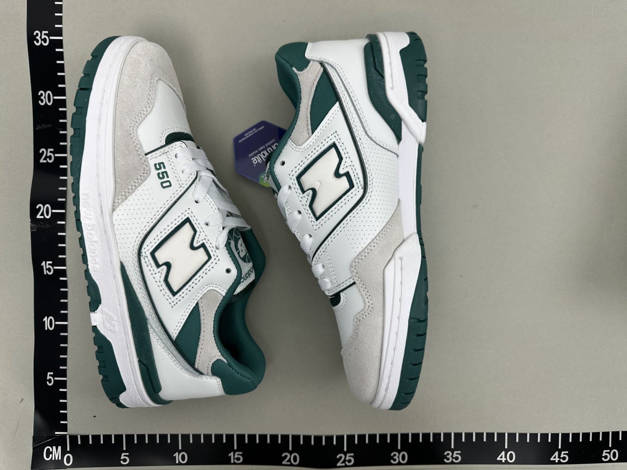 New Balance 550