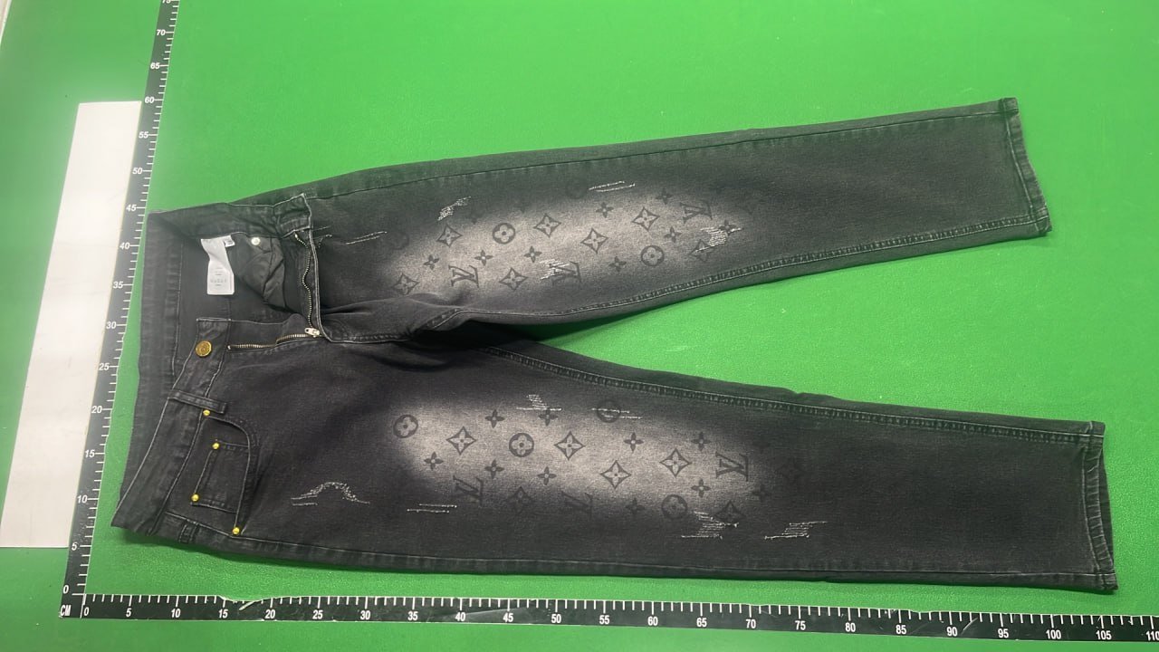 Louis Vuitton Jeans
