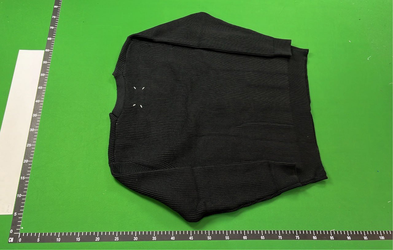 MM6 sweater