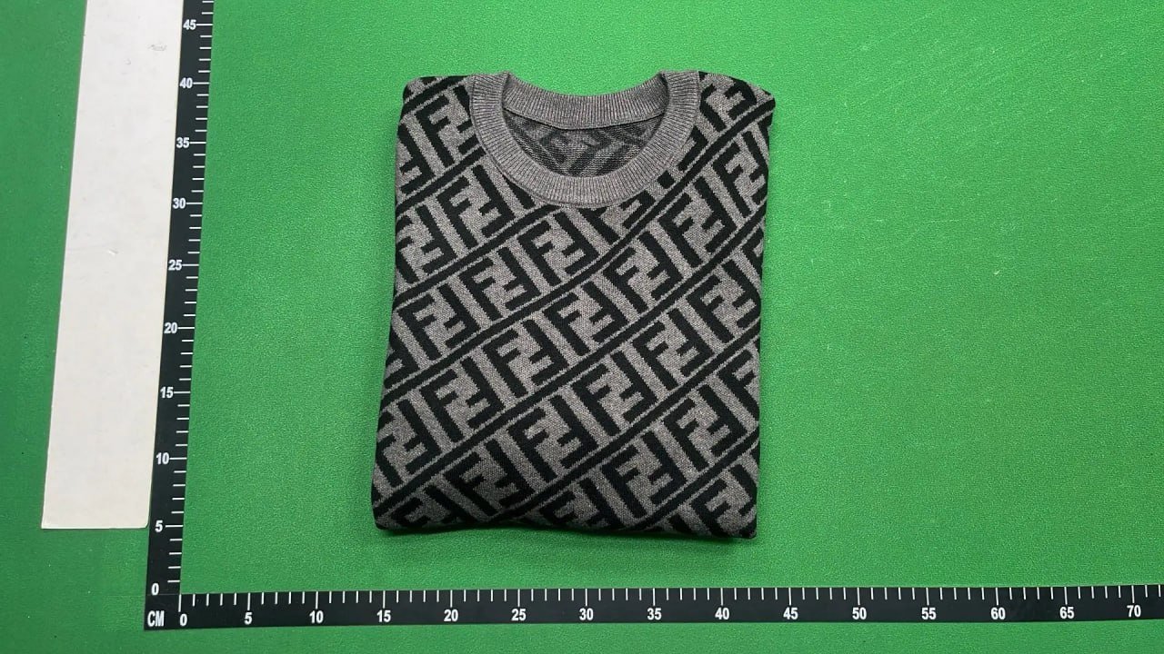 Fendi sweater