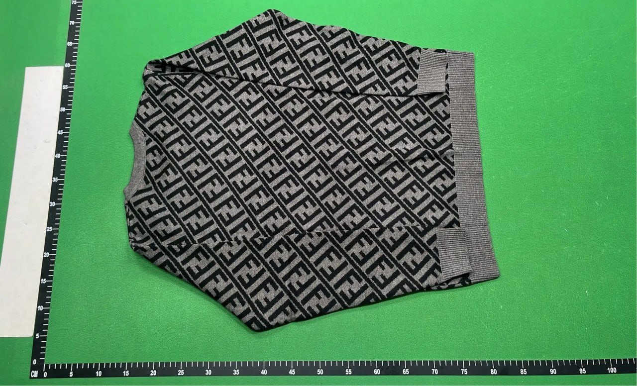 Fendi sweater