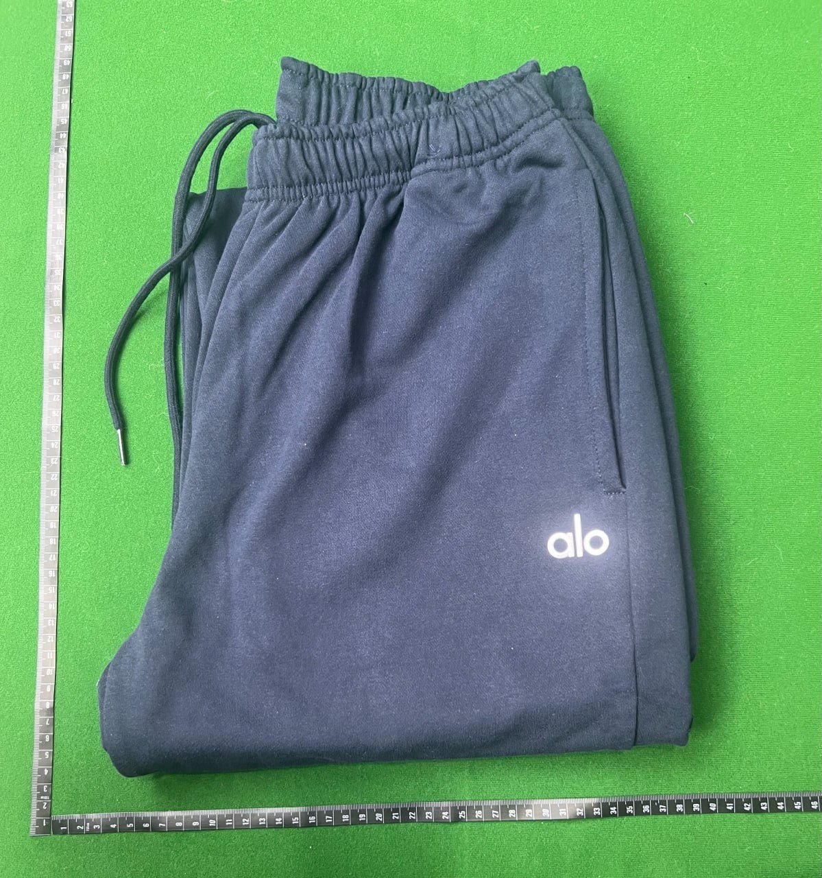 alo trousers