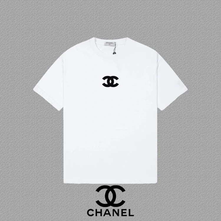 Chanel tee