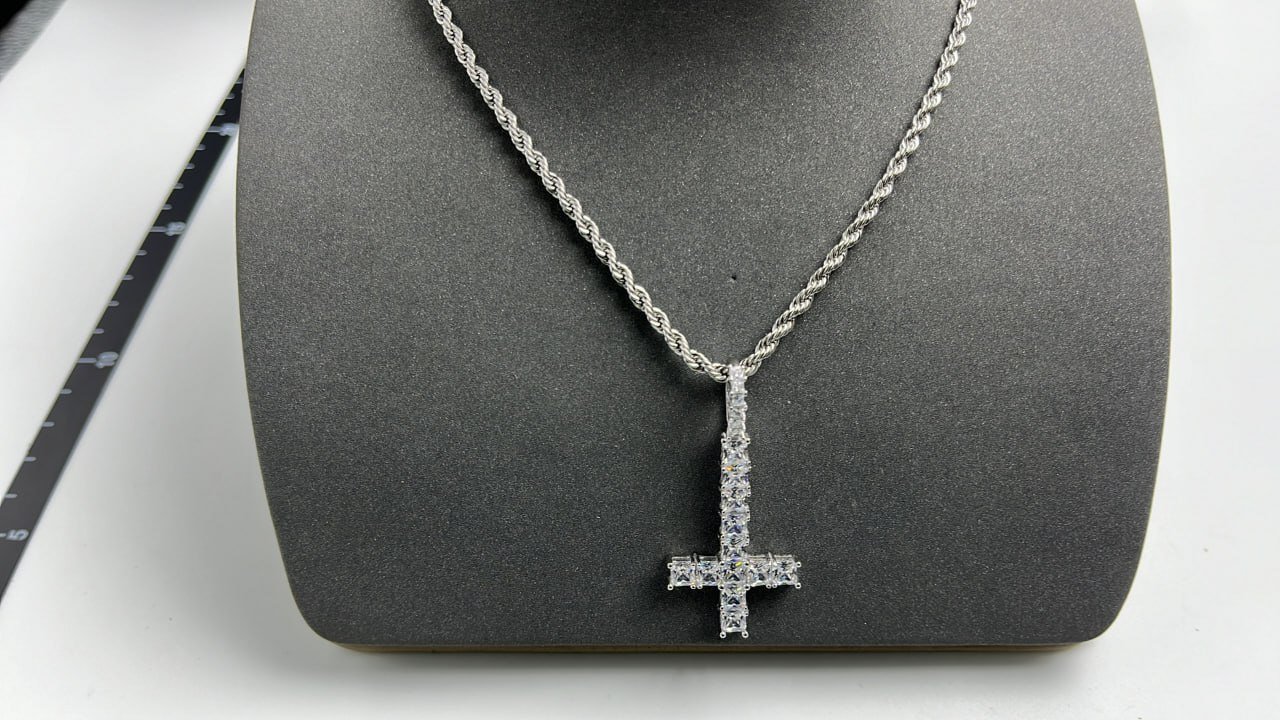 Elegant Diamond Cross Pendant Necklace in Sterling Silver Elegant Jewelry