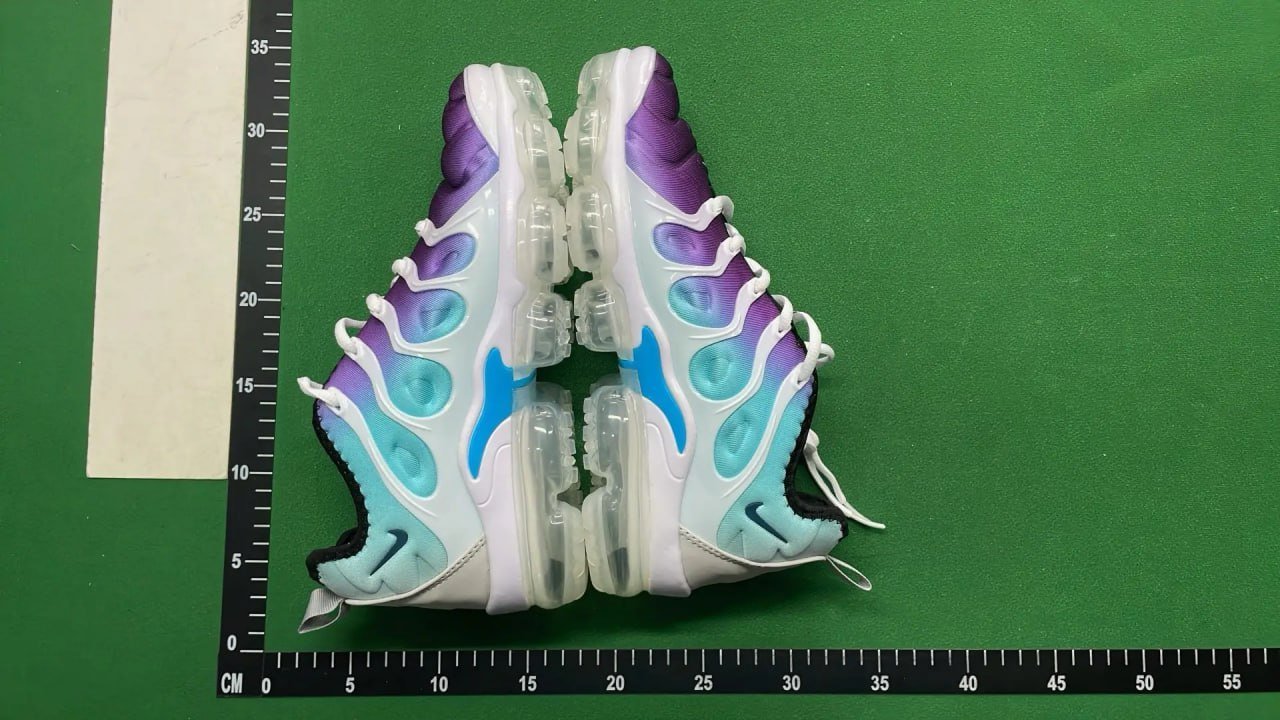 Nike Air Vapormax Plus Running Shoes -多种颜色选择