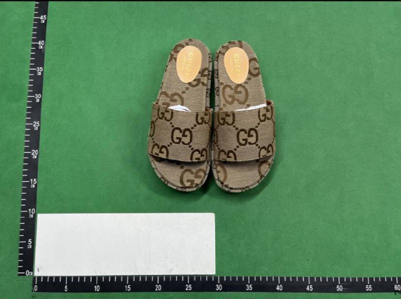 Gucci GG Logo Slide Sandals for Women - Fashionable Designer Slippers