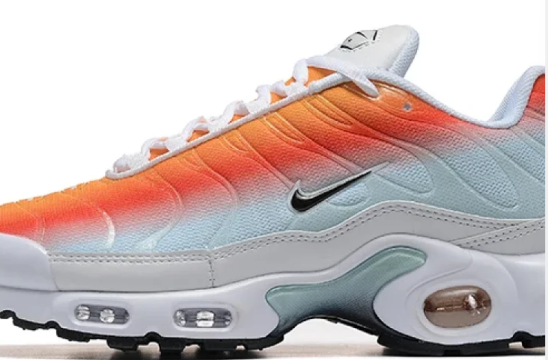  Nike Air Max Plus SE Gradient Sneakers Nike Shoes  