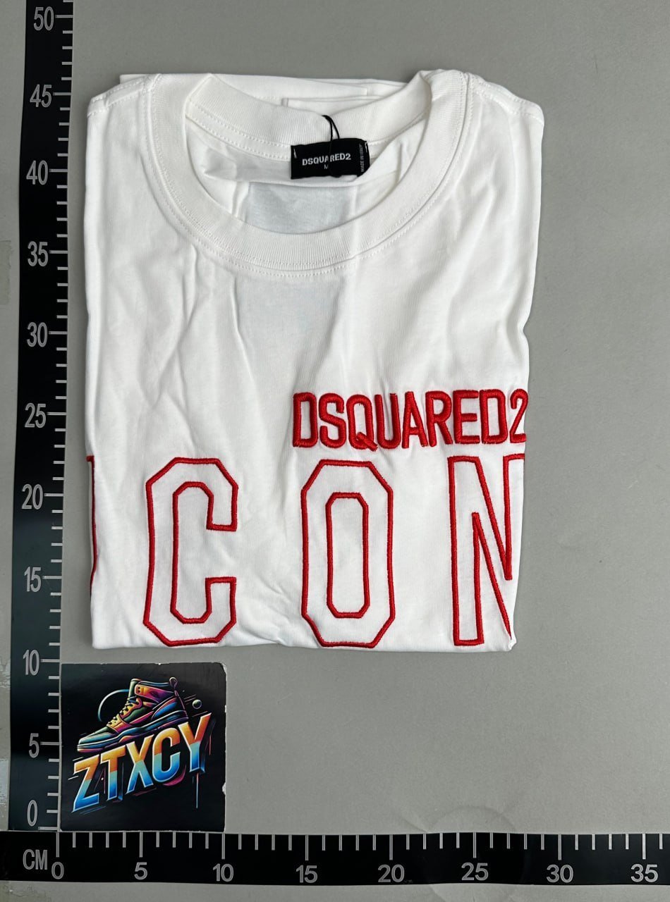 DSQUARED2 ICON Graphic T-Shirt Black  
