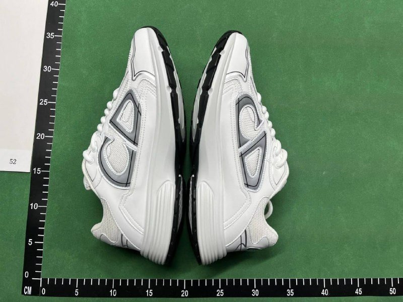 Dior Sneakers for Men and Women - Fashionable Athletic Shoes