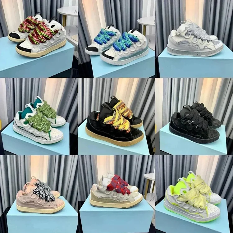 FILA Disruptor II Sneakers - Fashionable Chunky Shoes for Men and Women  