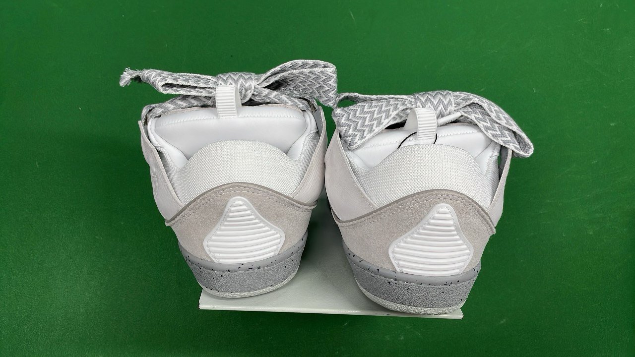 Vans Authentic Low-Top Sneakers -多种颜色选择  