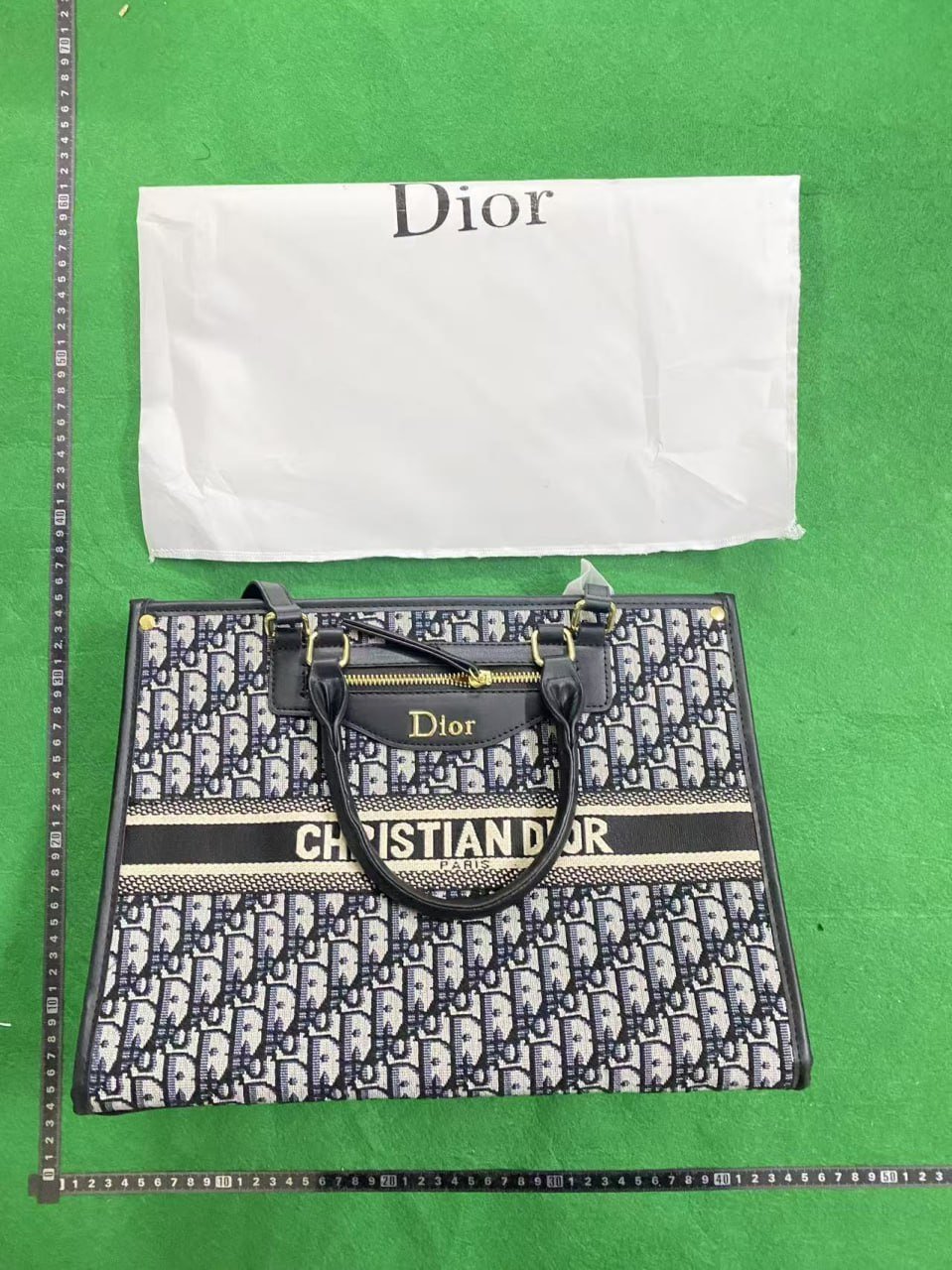 Louis Vuitton Monogram Crossbody Bag - Classic Designer Handbag